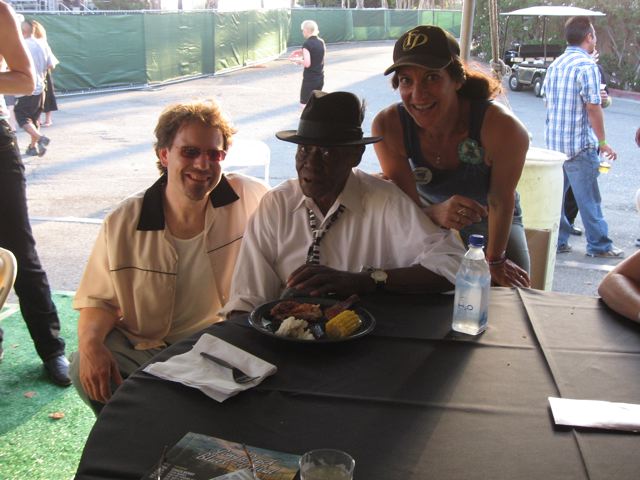 025 20080830aJoeWeinroth (748 visits) Hank Van Sickle, Pinetop Perkins and Leslie Baker. Image property of Joe Weinroth. 025 20080830aJoeWeinroth